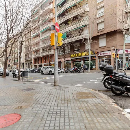 公寓 Blueground Sagrada Familia Ac Wd Elevator Bcn-180 *