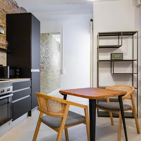 Blueground Sagrada Familia Ac Wd Elevator Bcn-180 Apartment *